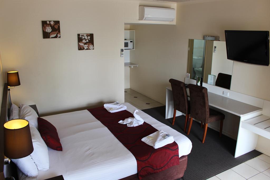 Golden West Motor Inn Dubbo Ngoại thất bức ảnh